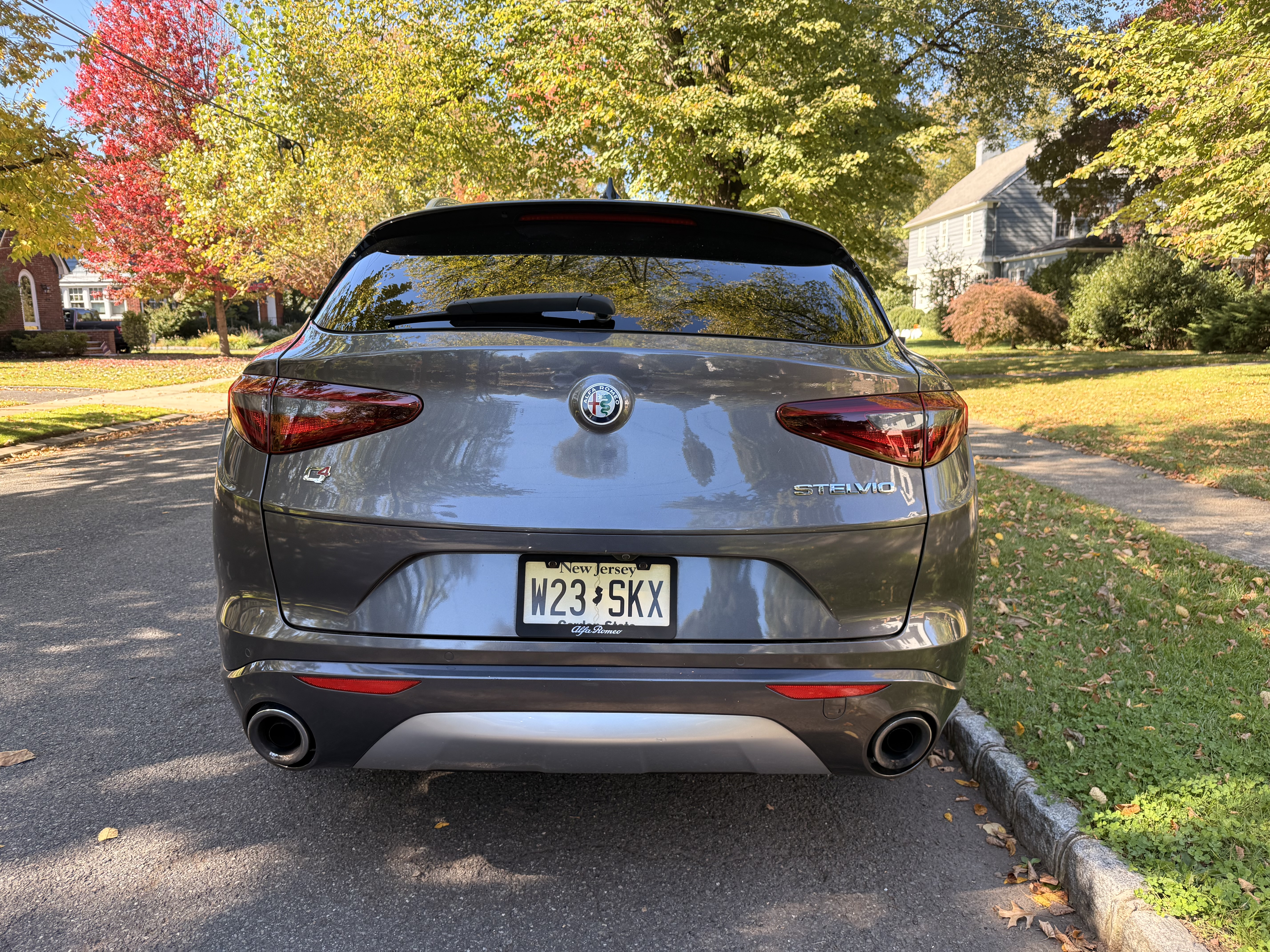 Used 2021 Alfa Romeo Stelvio Ti w/ Active Assist 2 Package TI AWD/4WD image 8