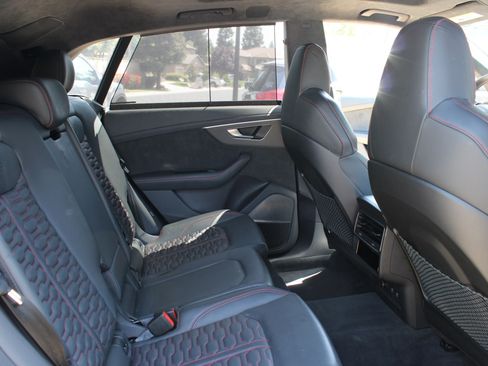 Used 2021 Audi RS Q8 Sport Utility 4D image 18