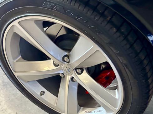 Used 2009 Dodge Challenger SRT8 w/ SRT Option Group II RWD image 23