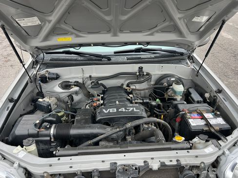 Used 2005 Toyota Tundra SR5 image 6