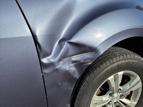 Used 2014 Chevrolet Equinox LS image 12