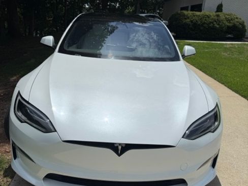 Used 2024 Tesla Model S AWD/4WD image 10