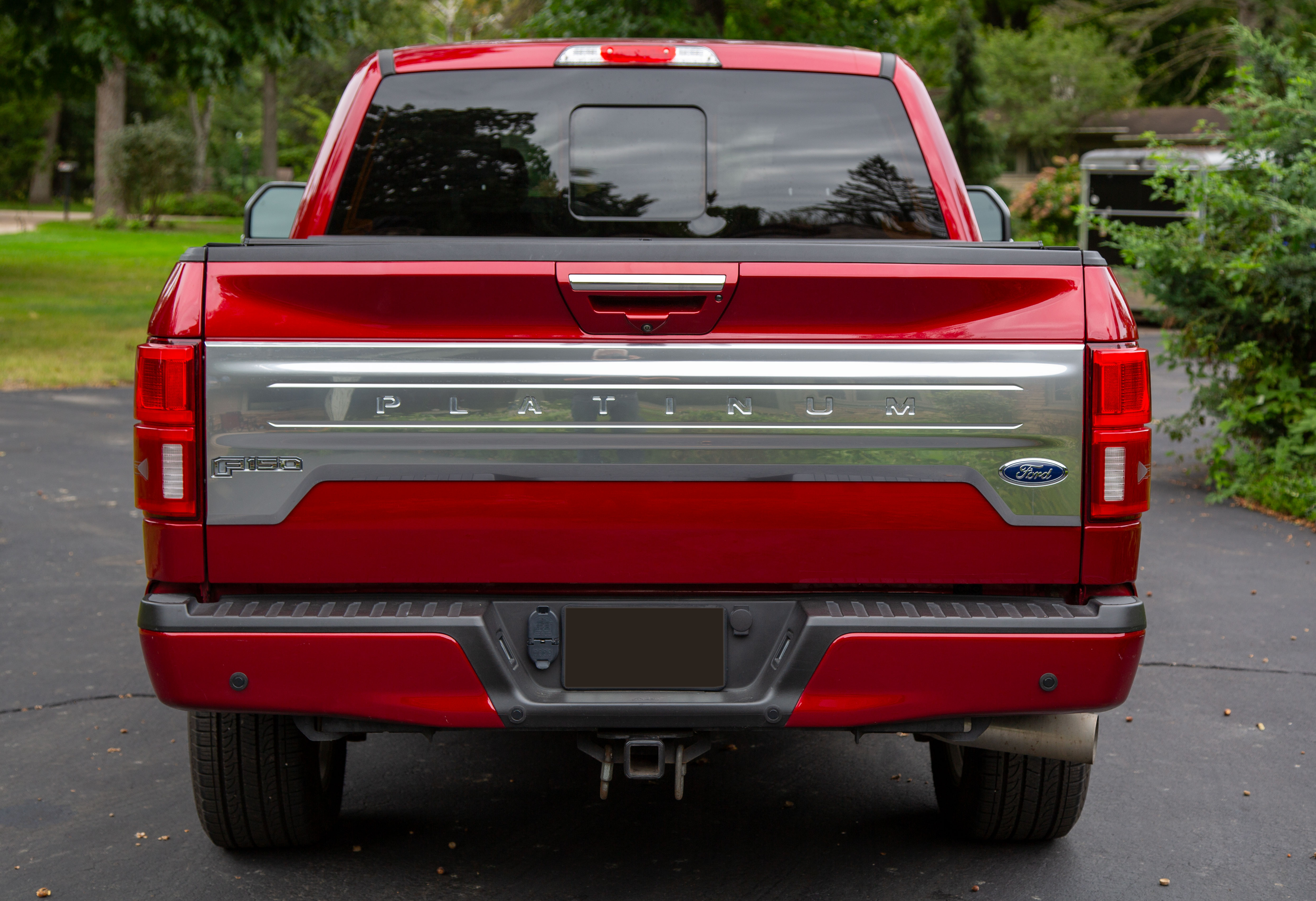 Used 2018 Ford F150 Platinum w/ Equipment Group 701A Luxury AWD/4WD image 8