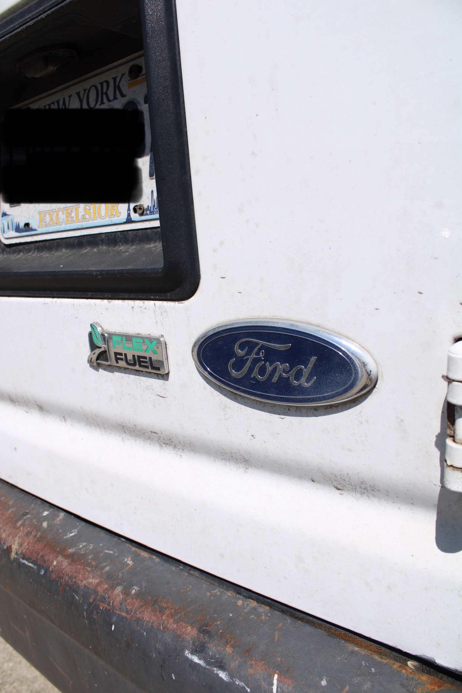 Used 2009 Ford E-250 and Econoline 250 RWD image 8