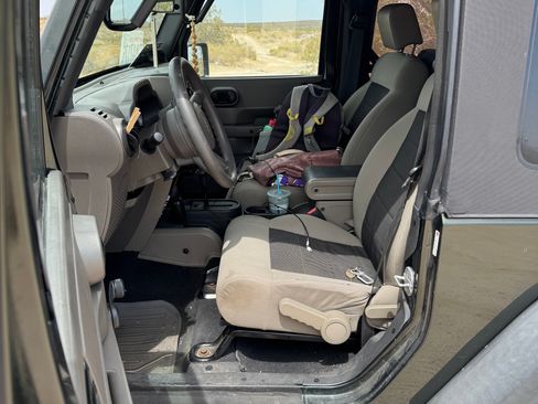 Used 2010 Jeep Wrangler Sport image 11