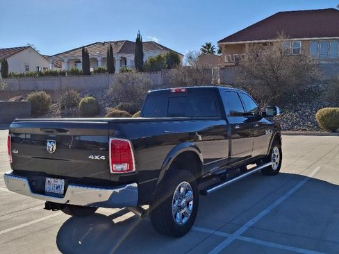 Used 2016 RAM 3500 Laramie image 10