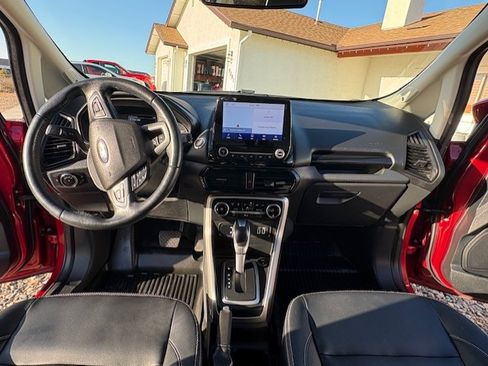 Used 2020 Ford EcoSport Titanium w/ Interior Protection Package image 8