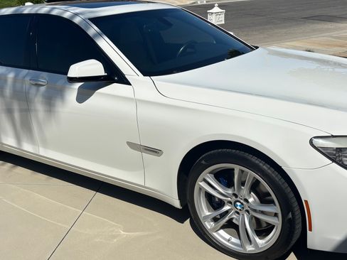 Used 2012 BMW 750Li RWD image 2