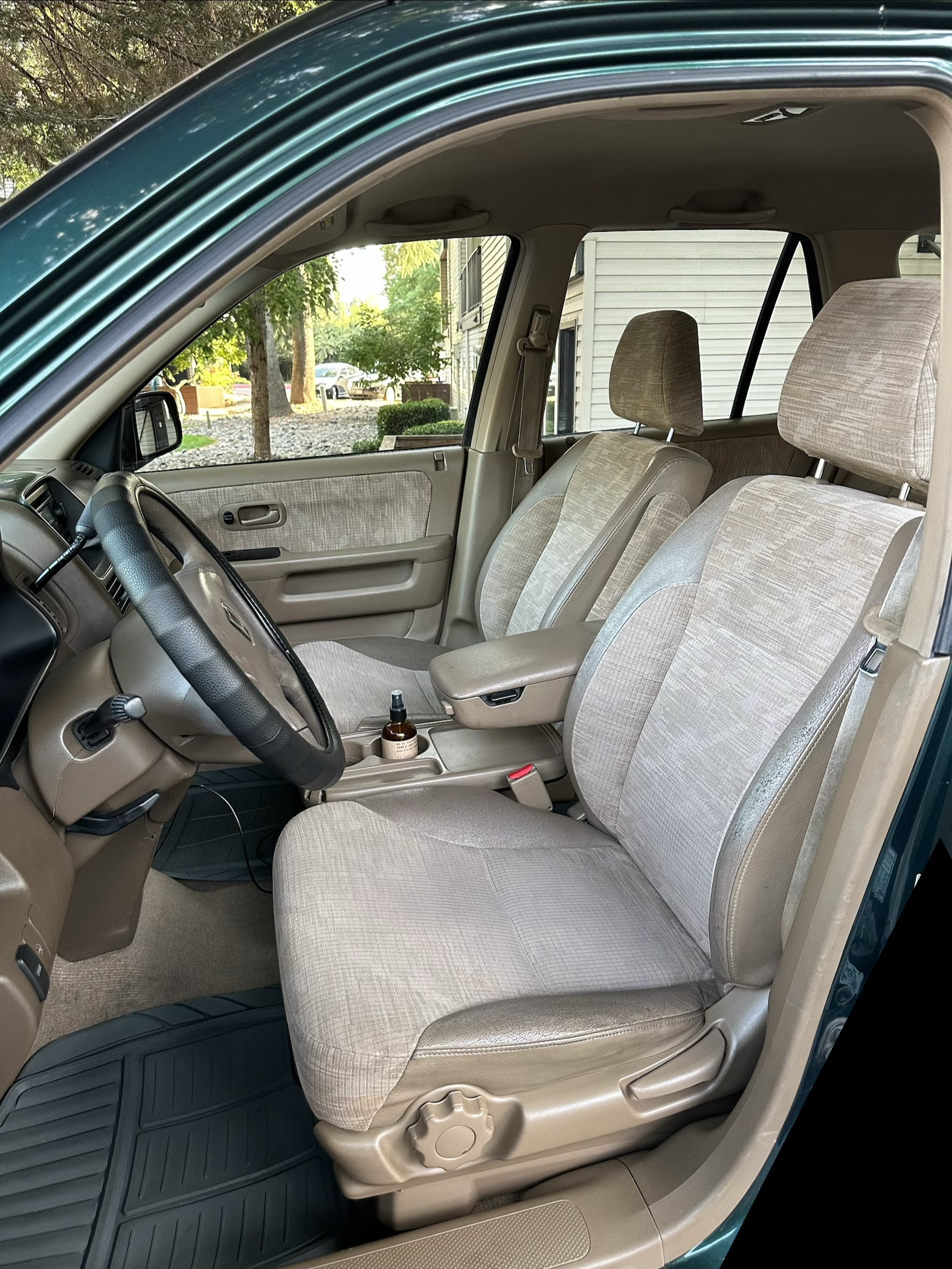 Used 2004 Honda CR-V LX image 14