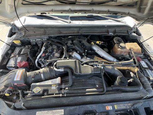 Used 2011 Ford F450 King Ranch w/ King Ranch w/Chrome Pkg image 15