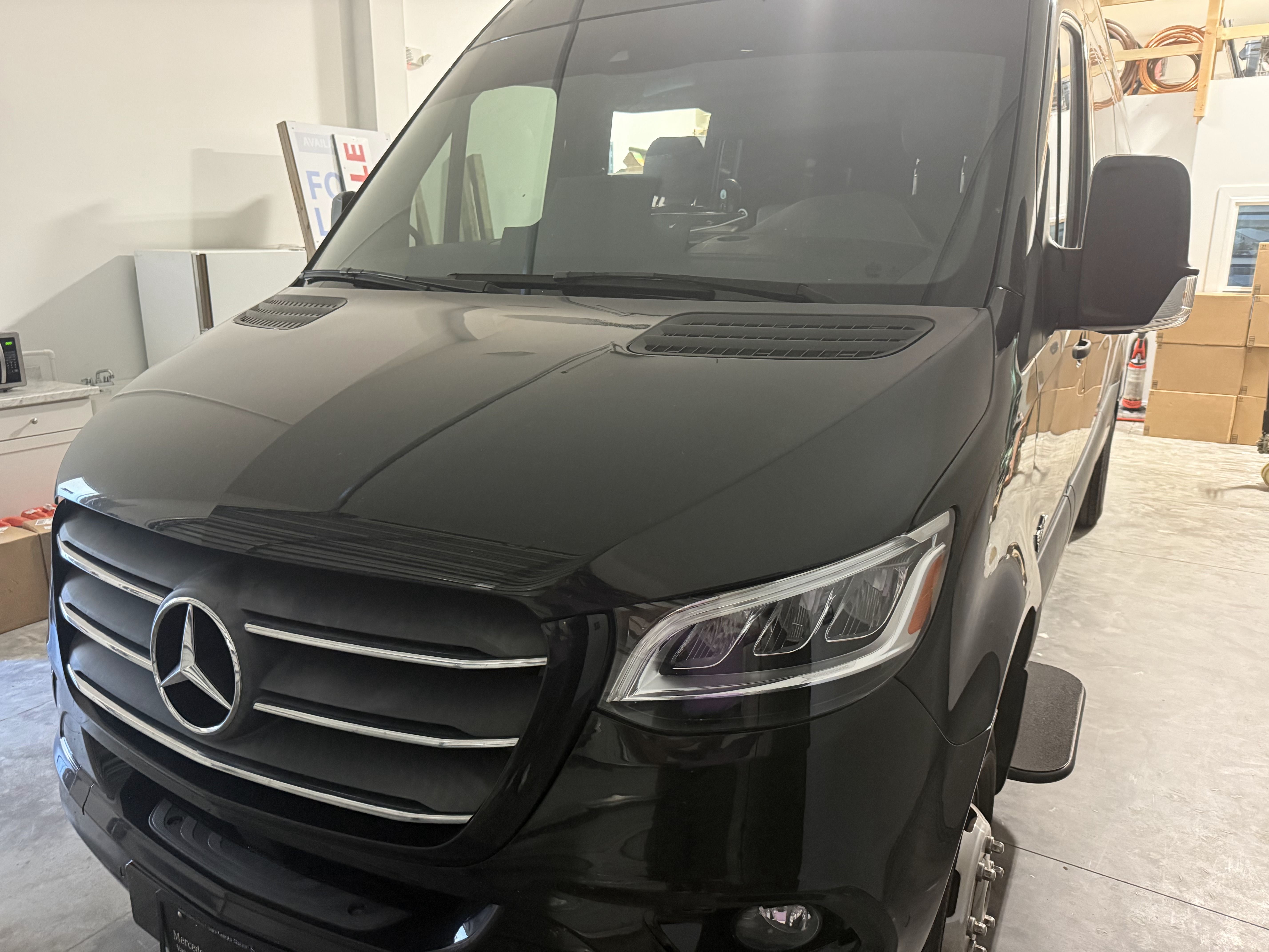 Used 2023 Mercedes-Benz Sprinter 3500 image 13