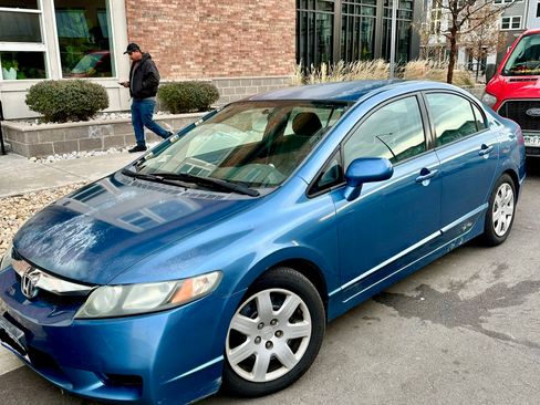 Used 2010 Honda Civic LX image 5