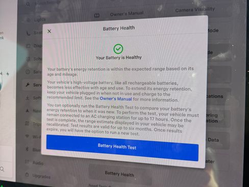 Used 2023 Tesla Model Y Performance image 12