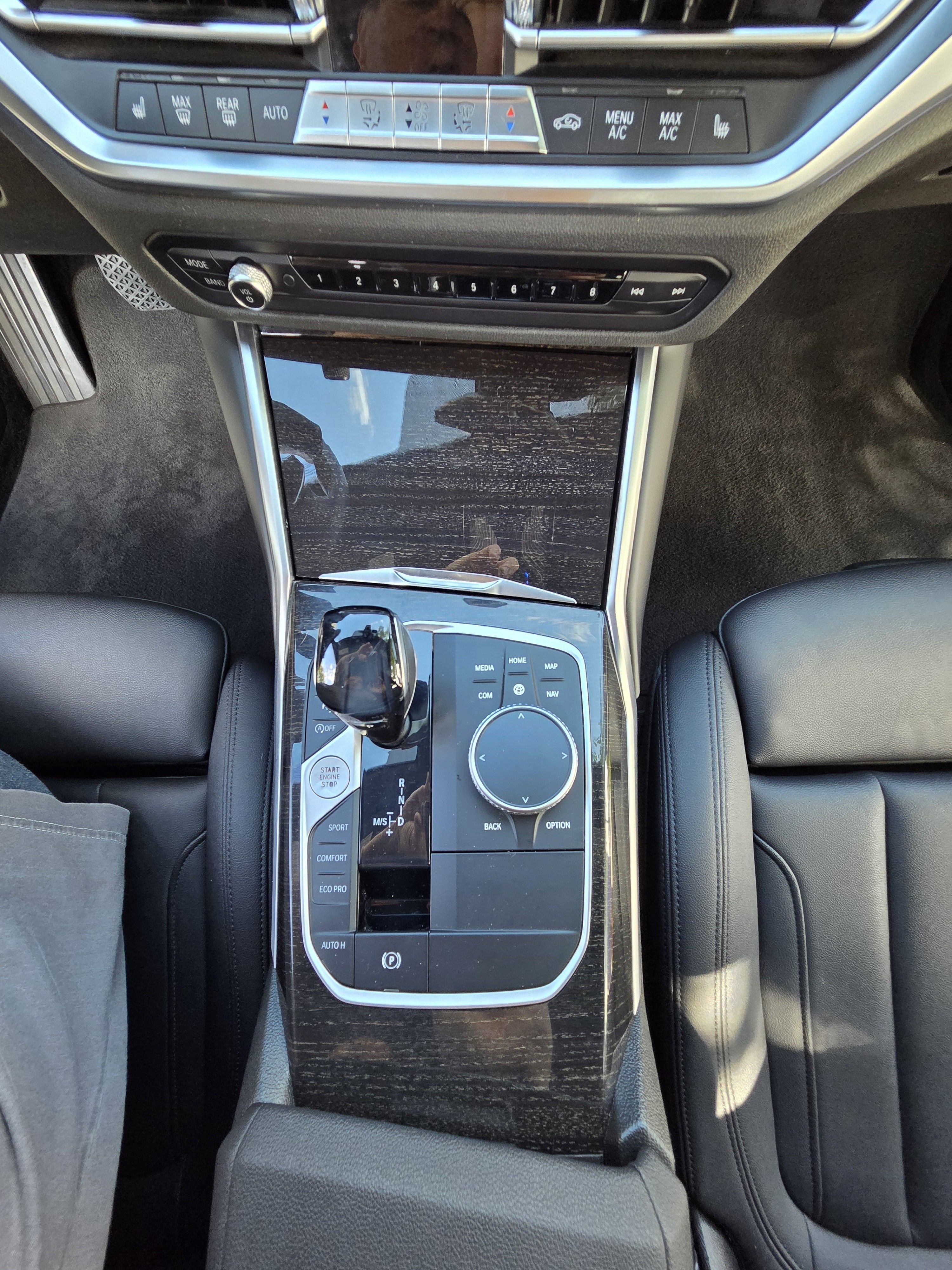Used 2021 BMW 330i Sedan w/ Driving Assistance Package RWD image 21