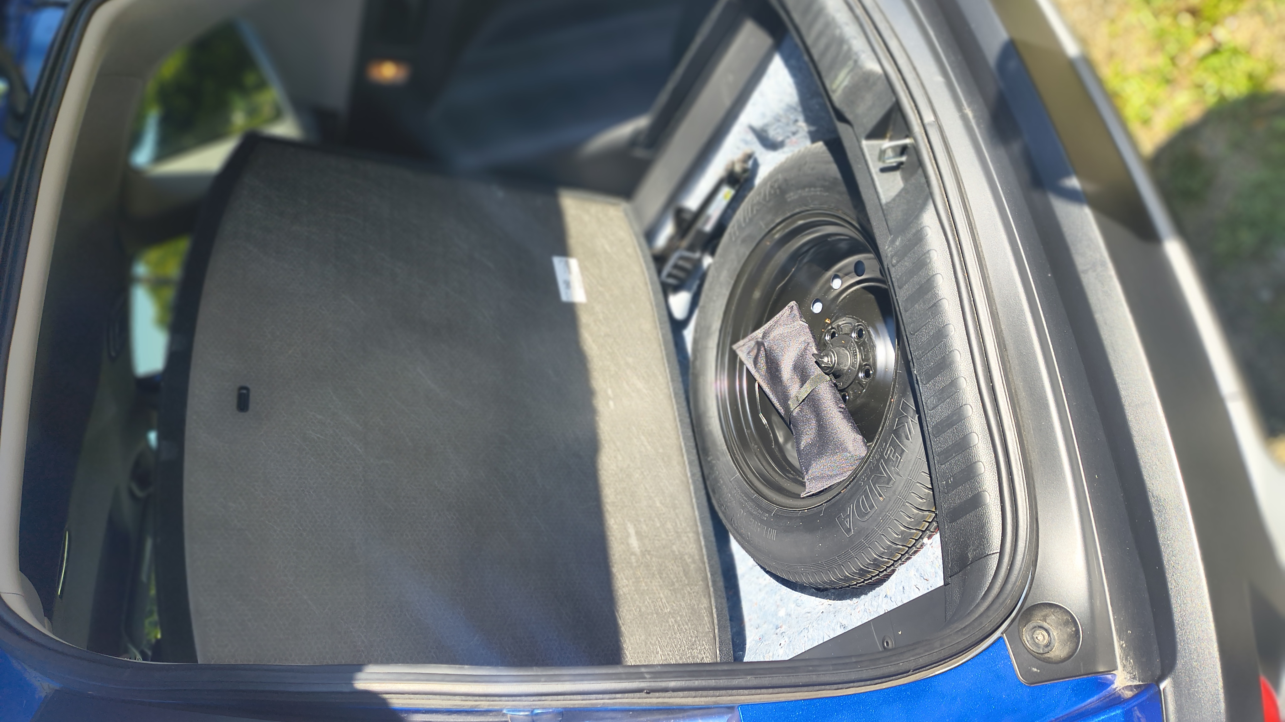 Used 2020 Honda CR-V EX-L image 9