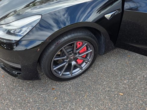 Used 2020 Tesla Model 3 Long Range image 5