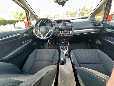 Used 2018 Honda Fit Sport image 16