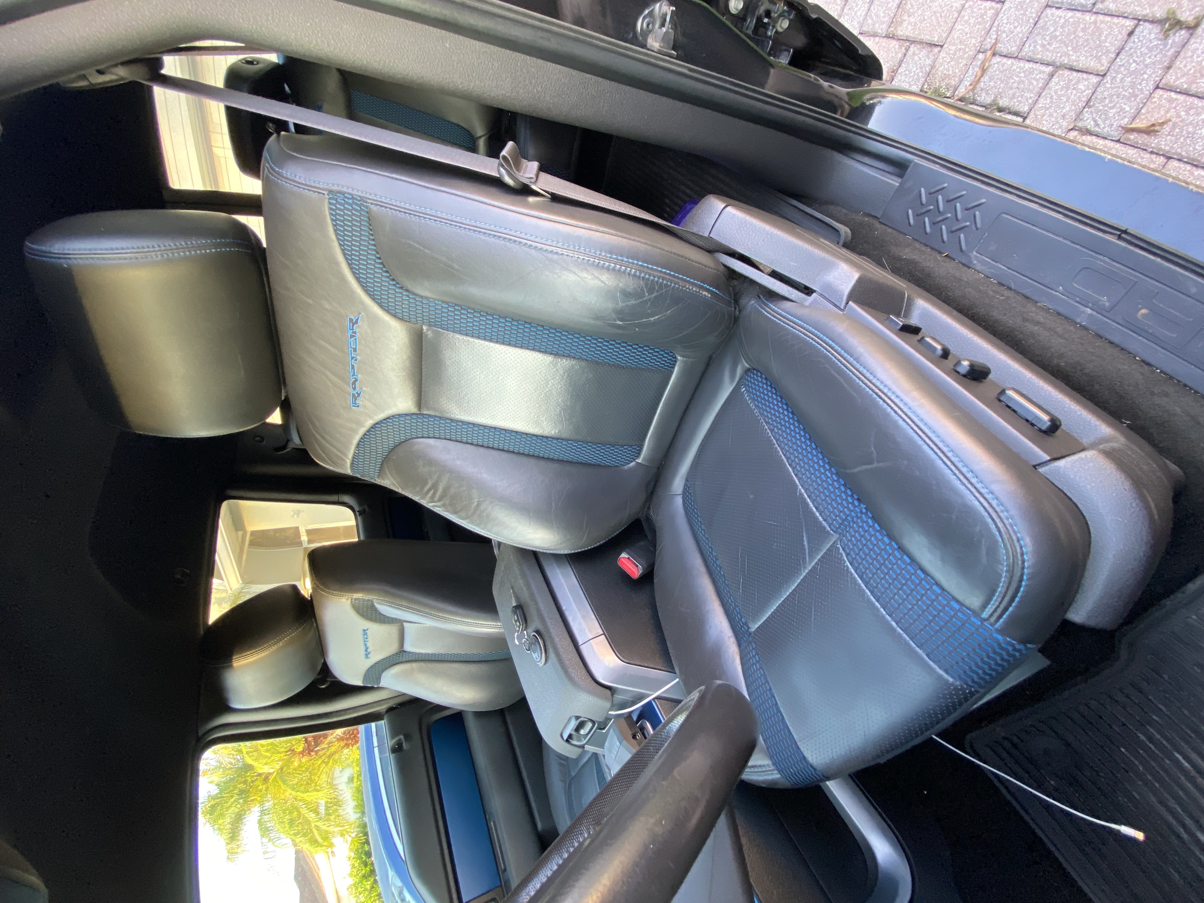 Used 2014 Ford F150 Raptor w/ Equipment Group 801A Luxury AWD/4WD image 31