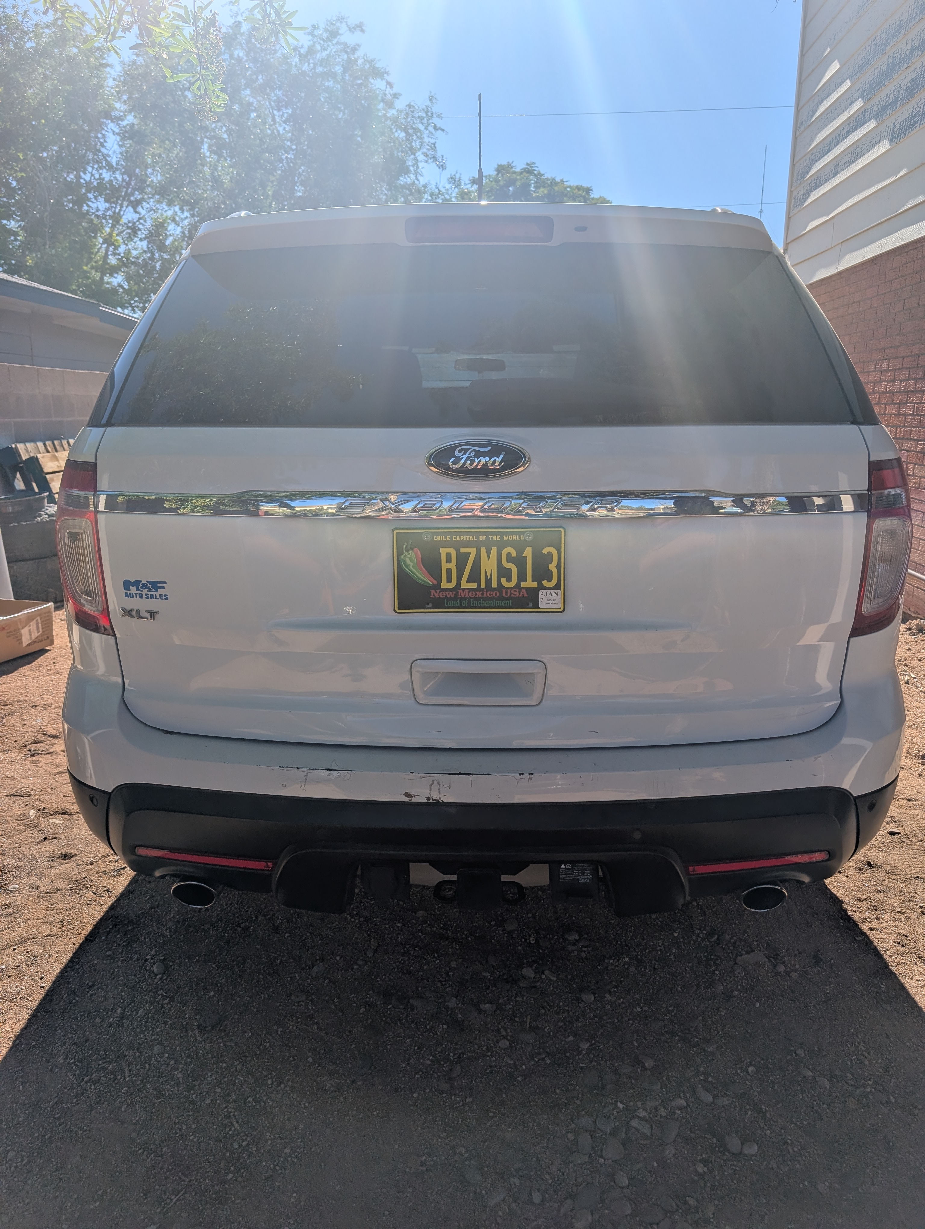 Used 2013 Ford Explorer XLT w/ Class III Trailer Tow Pkg FWD image 2