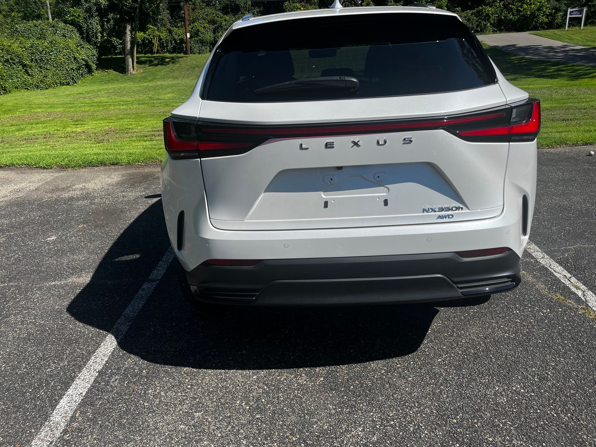 Used 2024 Lexus NX 350h AWD w/ Vision Package image 2