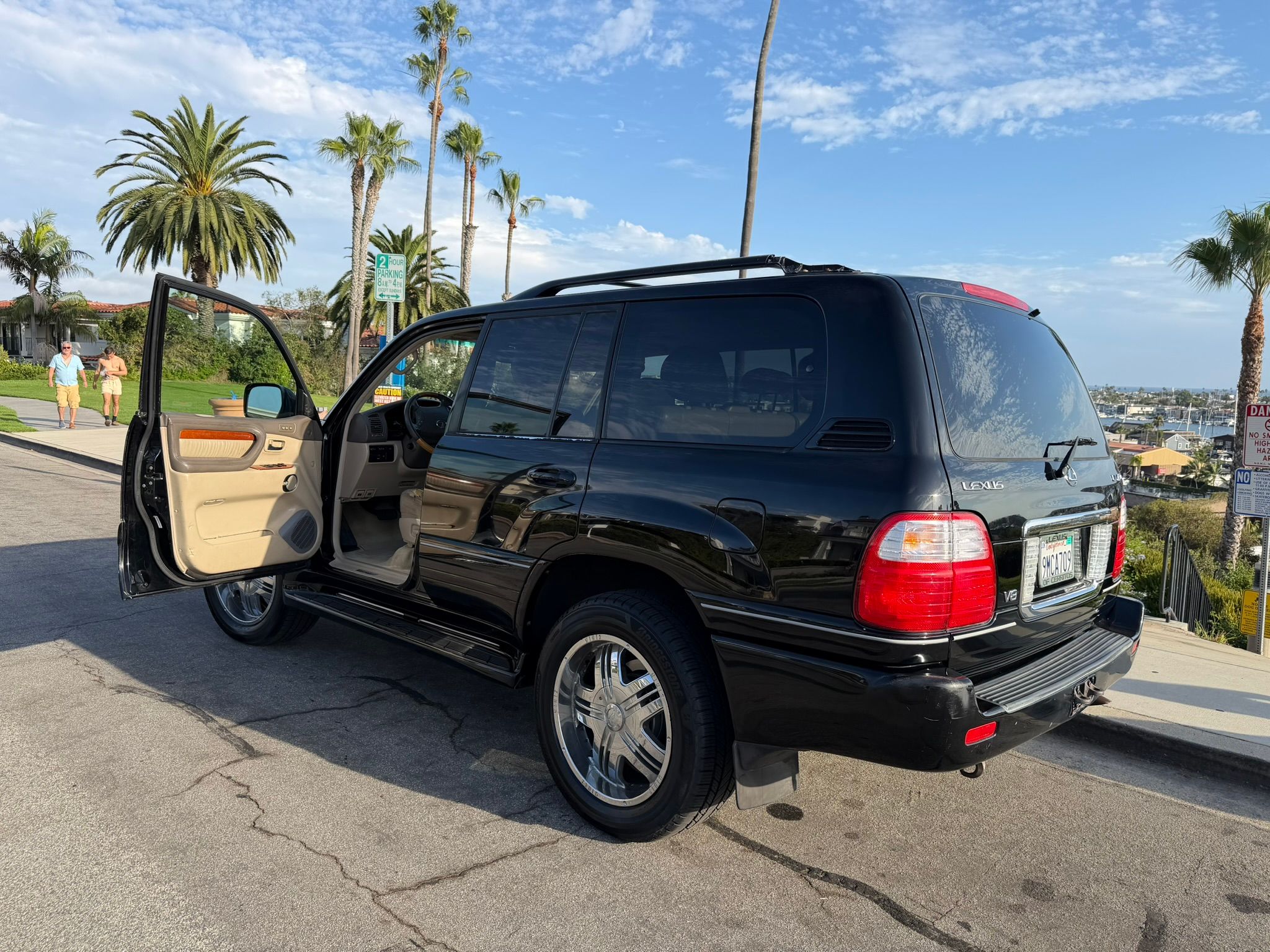 Used 2004 Lexus LX 470 4WD image 5