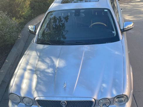 Used 2009 Jaguar XJ Vanden Plas image 13