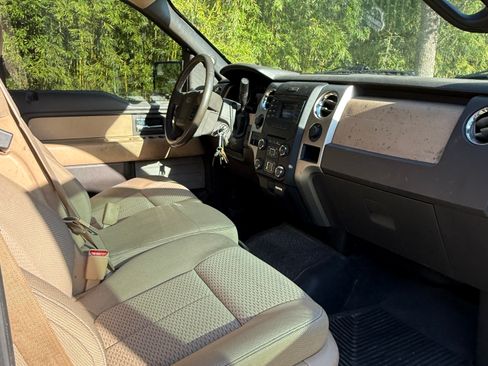 Used 2013 Ford F150 XLT w/ XLT Chrome Pkg image 6