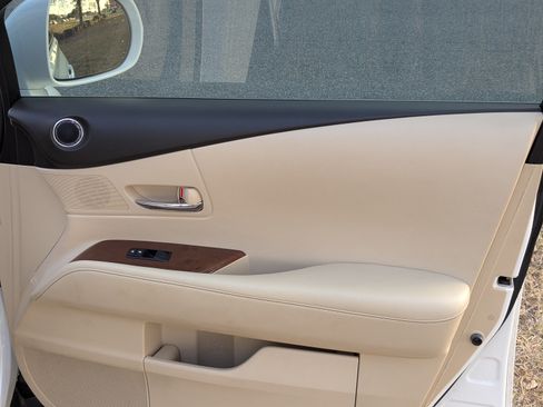 Used 2013 Lexus RX 350 FWD w/ Premium Pkg image 18