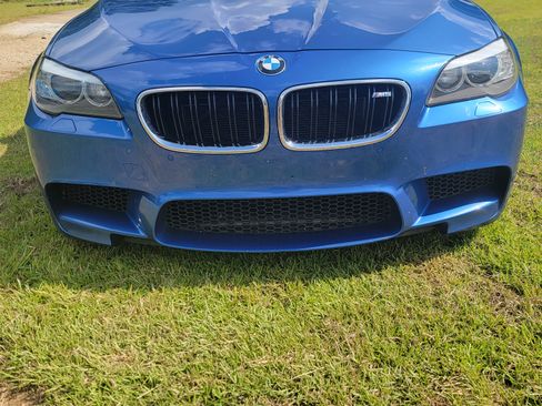 Used 2013 BMW M5 image 9