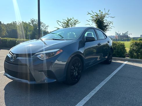 Used 2014 Toyota Corolla LE FWD image 6