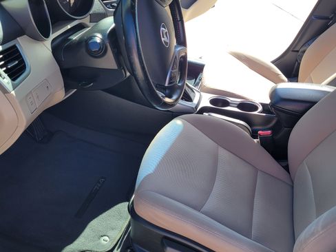 Used 2016 Hyundai Elantra Value Edition image 16