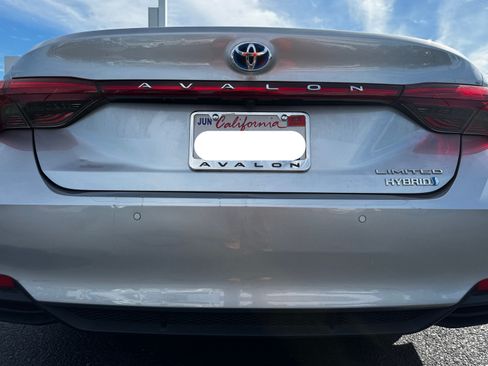 Used 2019 Toyota Avalon Limited w/ Advanced Safety Package image 28