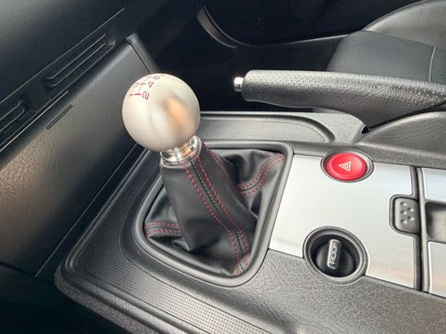Used 2001 Honda S2000 image 16