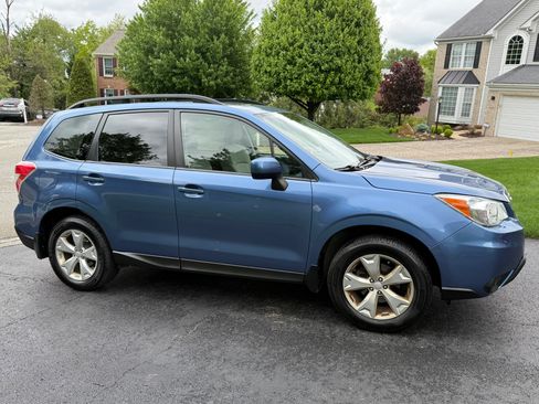 Used 2015 Subaru Forester 2.5i Premium w/ All-Weather Package AWD/4WD image 5