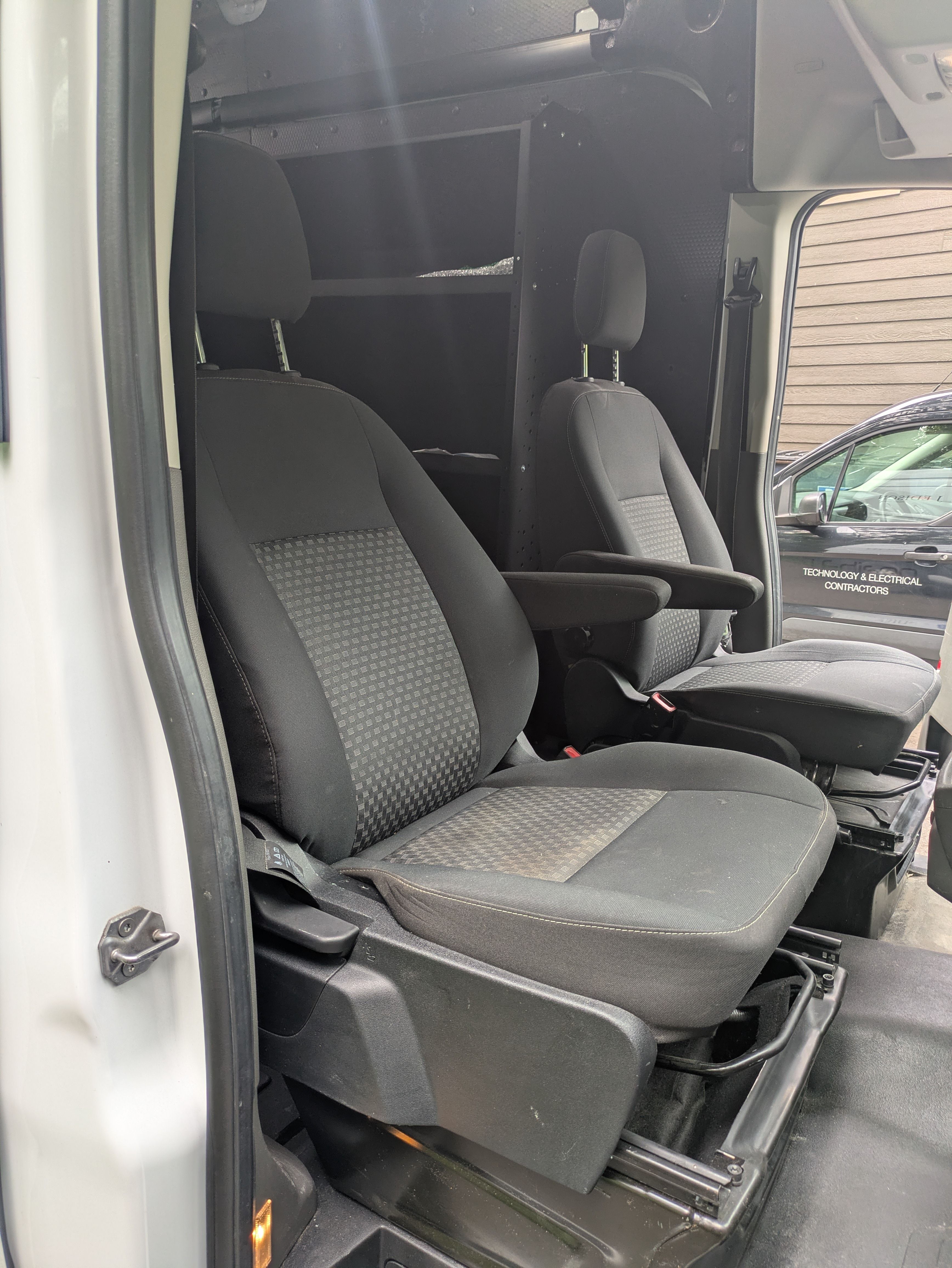 Used 2020 Ford Transit 350 148 High Roof AWD w/ Load Area Protection Package image 22