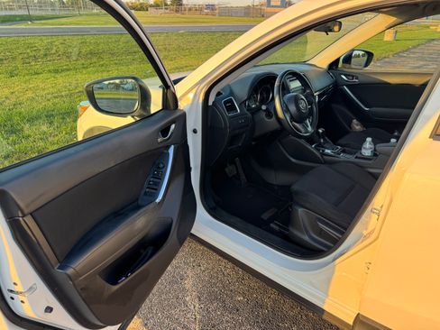 Used 2016 MAZDA CX-5 Sport image 11