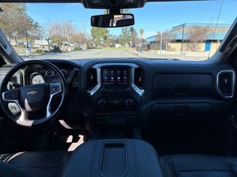 Used 2019 Chevrolet Silverado 1500 LTZ w/ LTZ Plus Package image 13