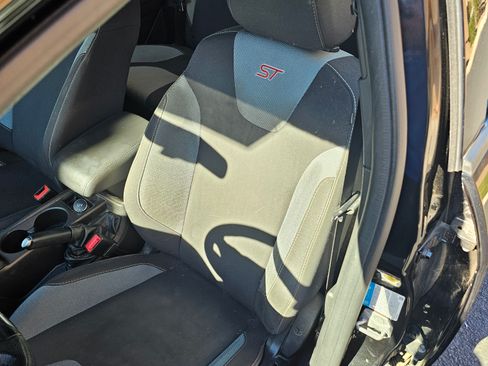 Used 2014 Ford Focus ST image 6