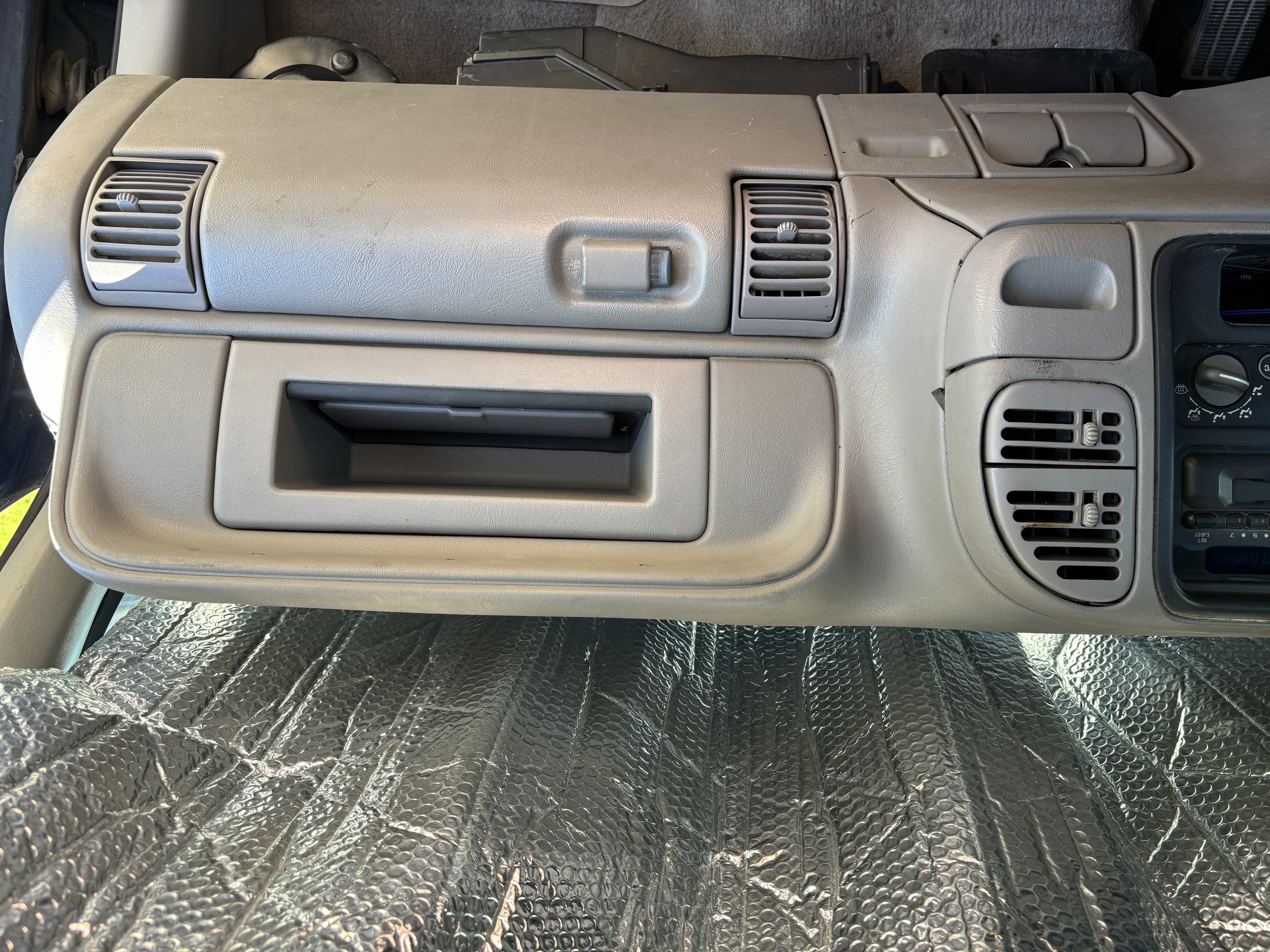 Used 1999 Chevrolet Silverado 3500 2WD Crew Cab w/ Preferred Equipment Group 2 image 9