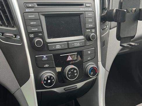 Used 2014 Hyundai Sonata GLS w/ Popular Equipment Group 2 image 15