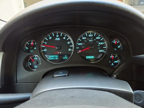 Used 2013 Chevrolet Avalanche LT w/ Suspension Package, Off-Road AWD/4WD image 15