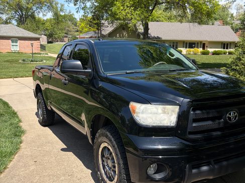 Used 2012 Toyota Tundra 4x4 Double Cab w/ TRD Rock Warrior Pkg image 6