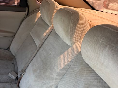Used 2008 Chevrolet Impala LT FWD image 16