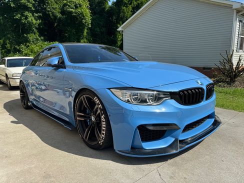Used 2016 BMW M4 Coupe image 9