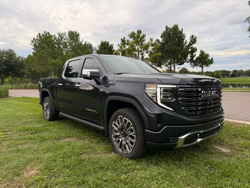 Used 2026 GMC Sierra 1500 Denali Ultimate AWD/4WD image 1