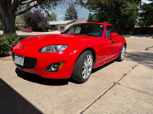 Used 2012 MAZDA MX-5 Miata Grand Touring w/ Premium Pkg RWD image 2