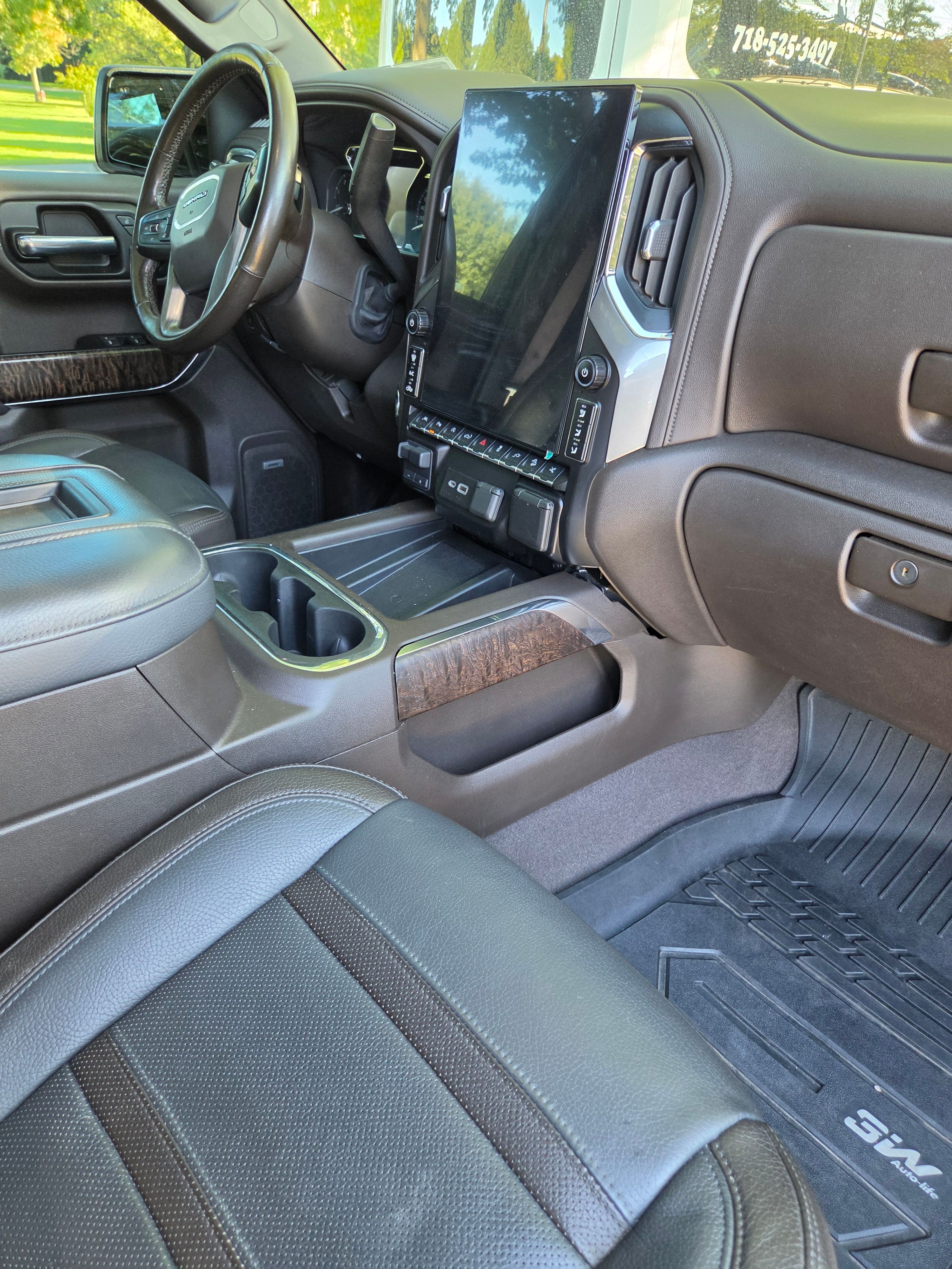 Used 2019 GMC Sierra 1500 Denali w/ Denali Ultimate Package AWD/4WD image 5