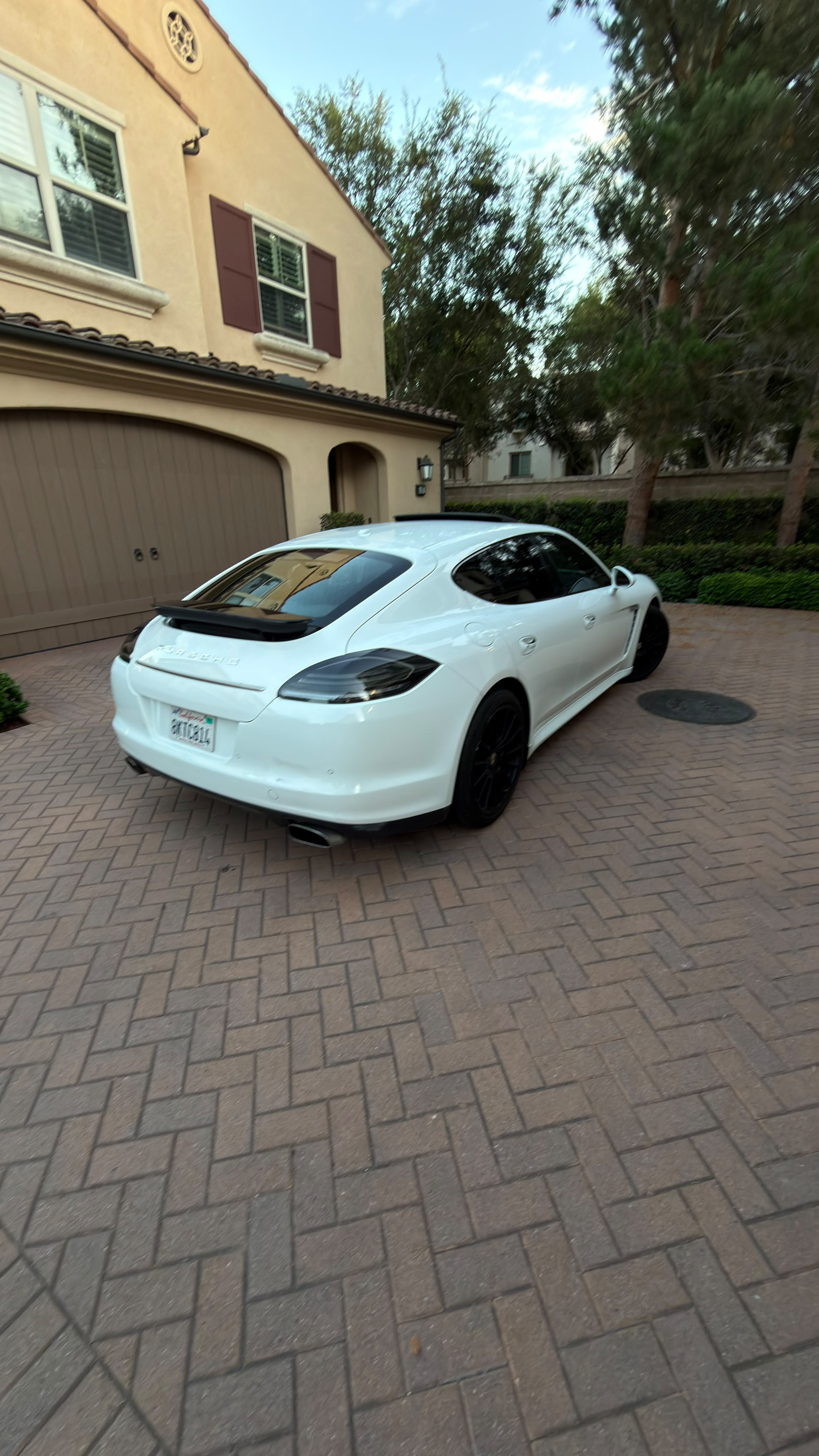 Used 2013 Porsche Panamera 4 Platinum Edition AWD/4WD image 6