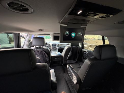 Used 2017 GMC Yukon XL Denali image 15