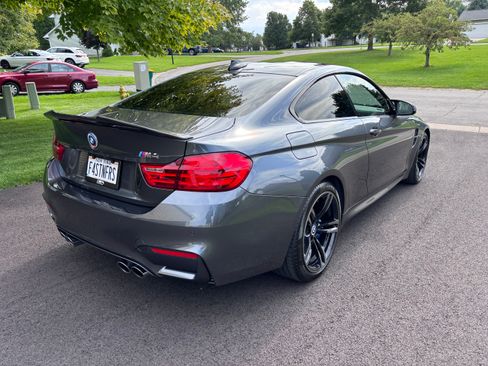Used 2016 BMW M4 Coupe RWD image 5